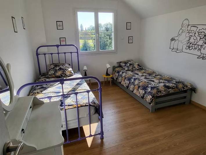 Gîte pour 5 personnes, avec piscine ainsi que balcon et jardin à Lubersac - 4