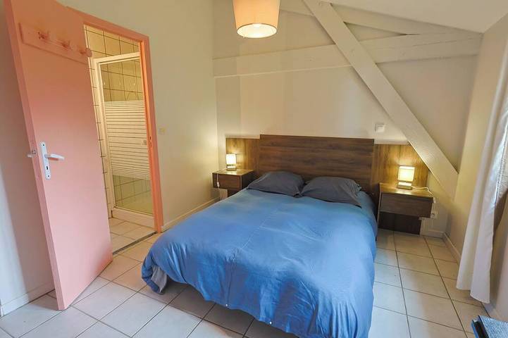 Location de vacances pour 14 personnes, avec terrasse et jardin à Montesquieu-des-Albères - 4