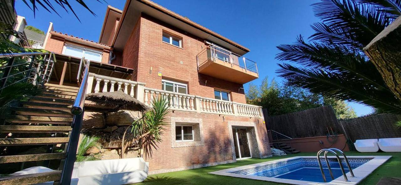 Five-Bedroom House in Alella, Costa del Maresme