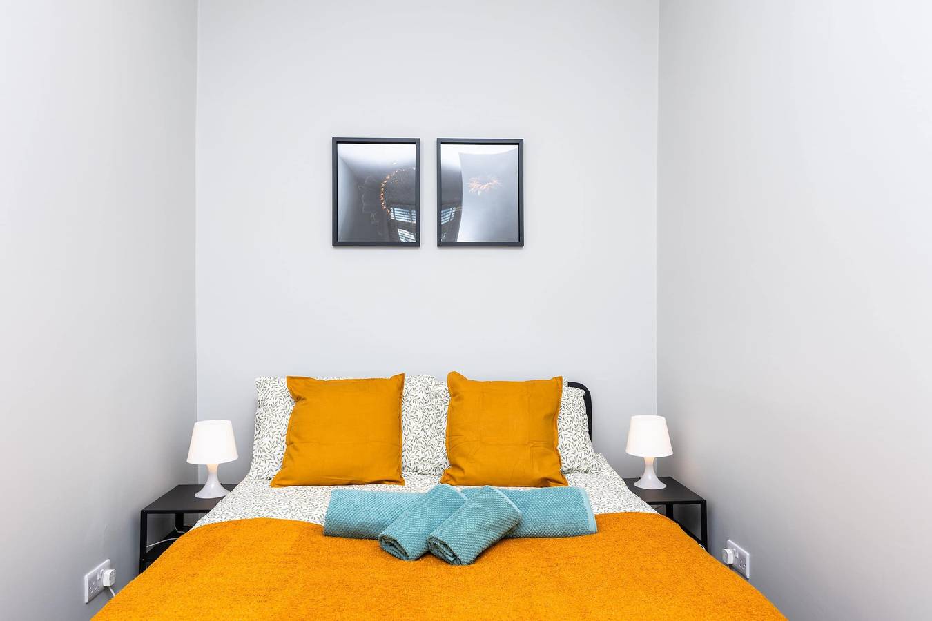 Entire apartment, Edinburgh City Centre   Shore - Free Parking -Wifi in Leith, Edinburgh
