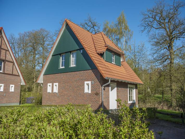Villa für 7 Personen, mit Terrasse und Garten sowie Sauna