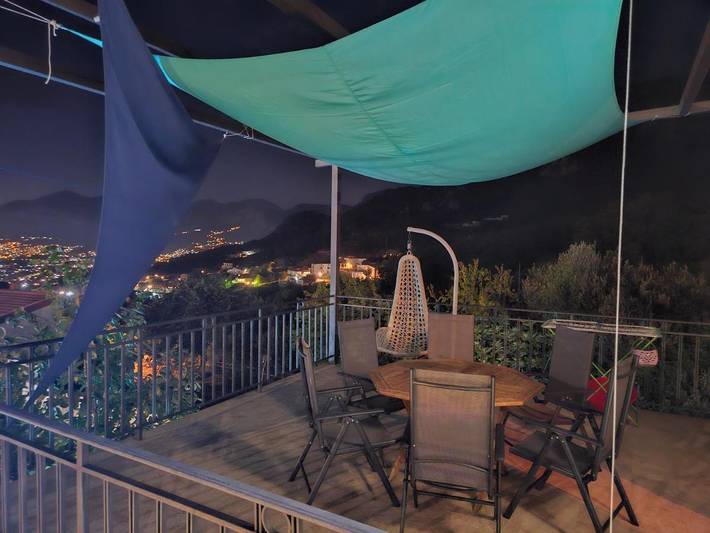 Villa für 5 Personen, mit Balkon und Terrasse sowie Garten und Pool in Montenegro - 4