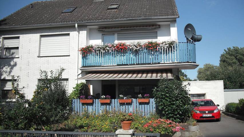 Ferienwohnung für 4 Personen, mit Balkon und Garten in Blomberg