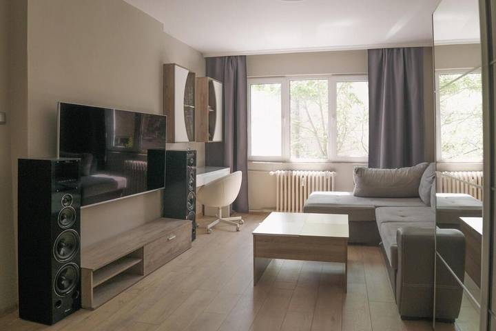Appartement de vacances pour 4 personnes, avec terrasse et jardin