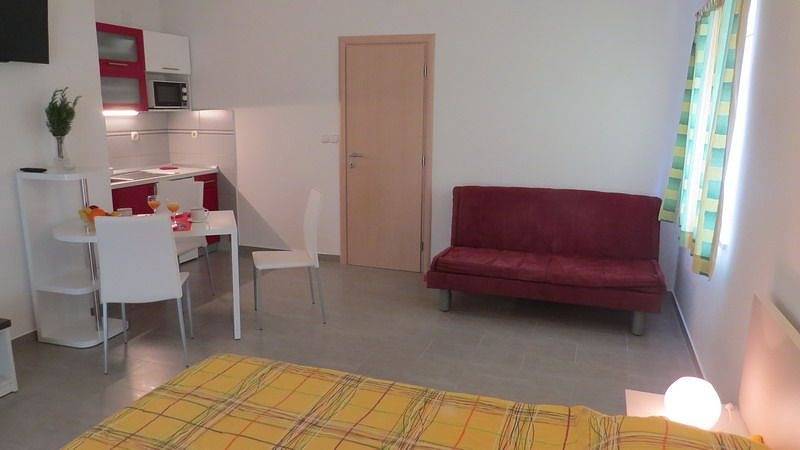 Ganzes Studio, Studioapartment in Orebić mit Meerblick, Balkon, Klimaanlage, W-Lan (4202-1) in Orebic, Peljesac