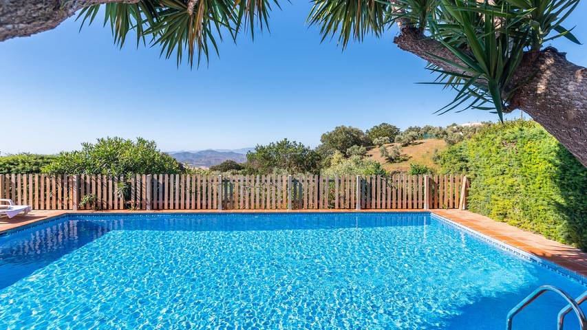 Chalet para 4 personas, con balcón/terraza, Se admiten mascotas en Antequera - 3