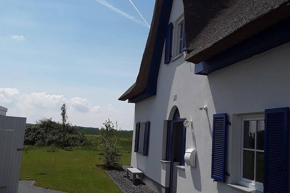 Gemütliches, modernes, kinderfreundliches Ferienhaus mit großem Garten in Vaschvitz, Trent