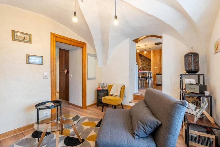 Gîte pour 4 personnes, avec vue et balcon dans Office De Tourisme De Flumet - 2