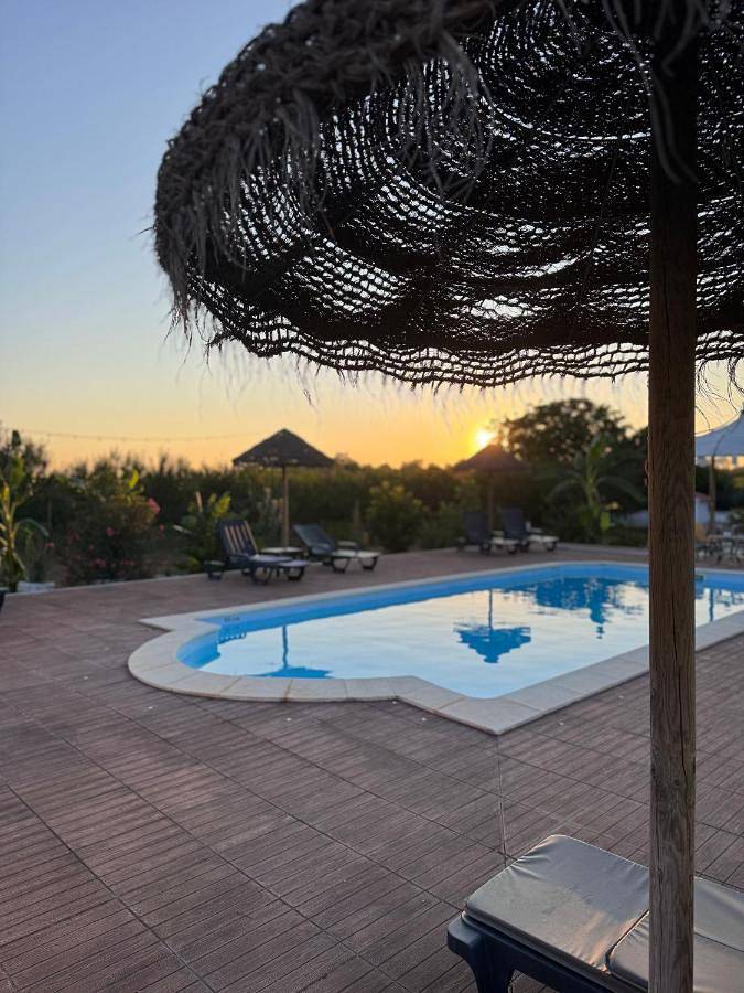 Apartamento de férias para 7 pessoas, com jardim e jacuzzi e ainda piscina em Estremoz