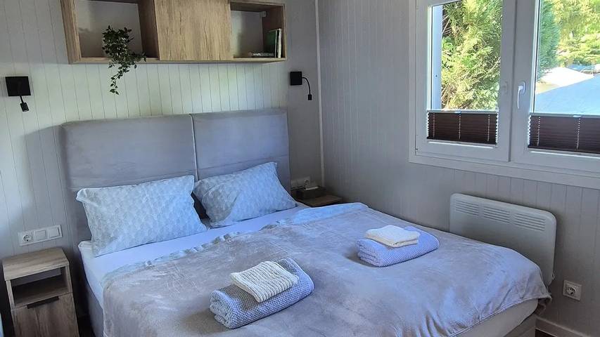 Wohnmobil für 4 Personen, mit Terrasse und Sauna in Mecklenburg-Vorpommern - 4