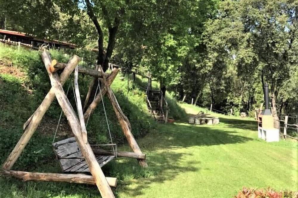 Alba 2-Bed Cottage - Sleeps 4 - Montseny Park in Arbucias, Parque natural del Montseny