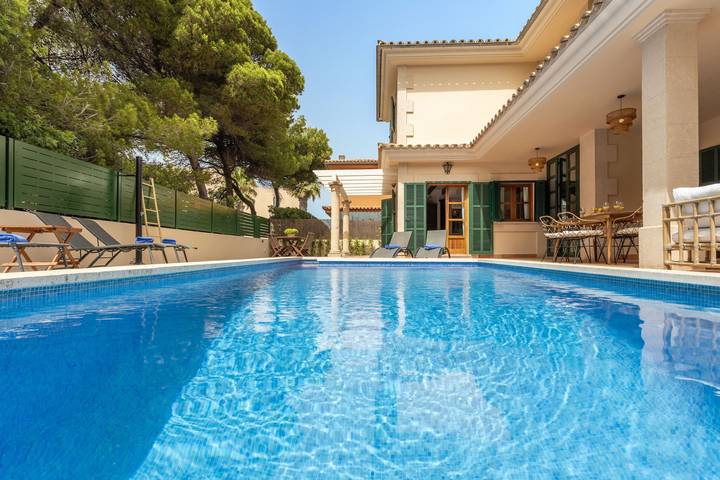Luxus-Finca für 6 Personen, mit Balkon und Terrasse sowie Garten in Can Picafort - 4