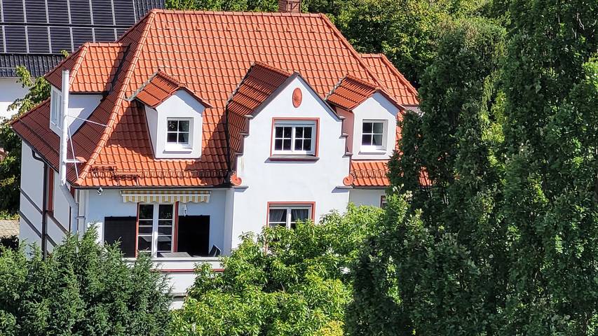 Ferienwohnung für 9 Personen, mit Ausblick und Garten - 1