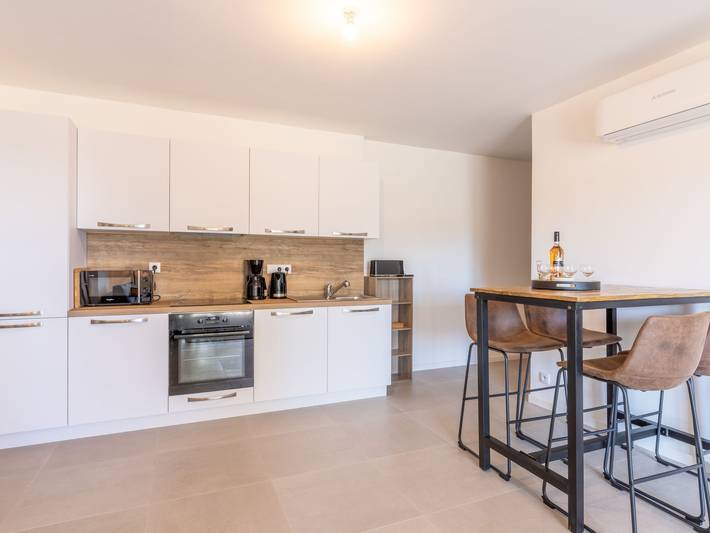 Gîte pour 4 personnes, avec terrasse à Porto-Vecchio - 3