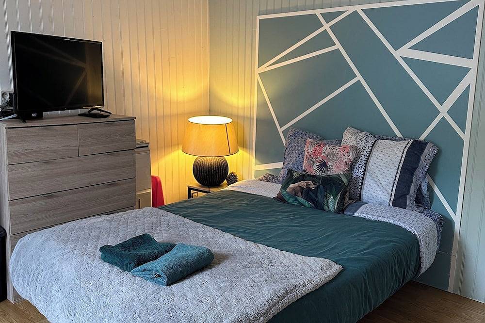 Studio 1 min walk from Châteaubriant castle with complimentary breakfast in Châteaubriant, Châteaubriant y alrededores