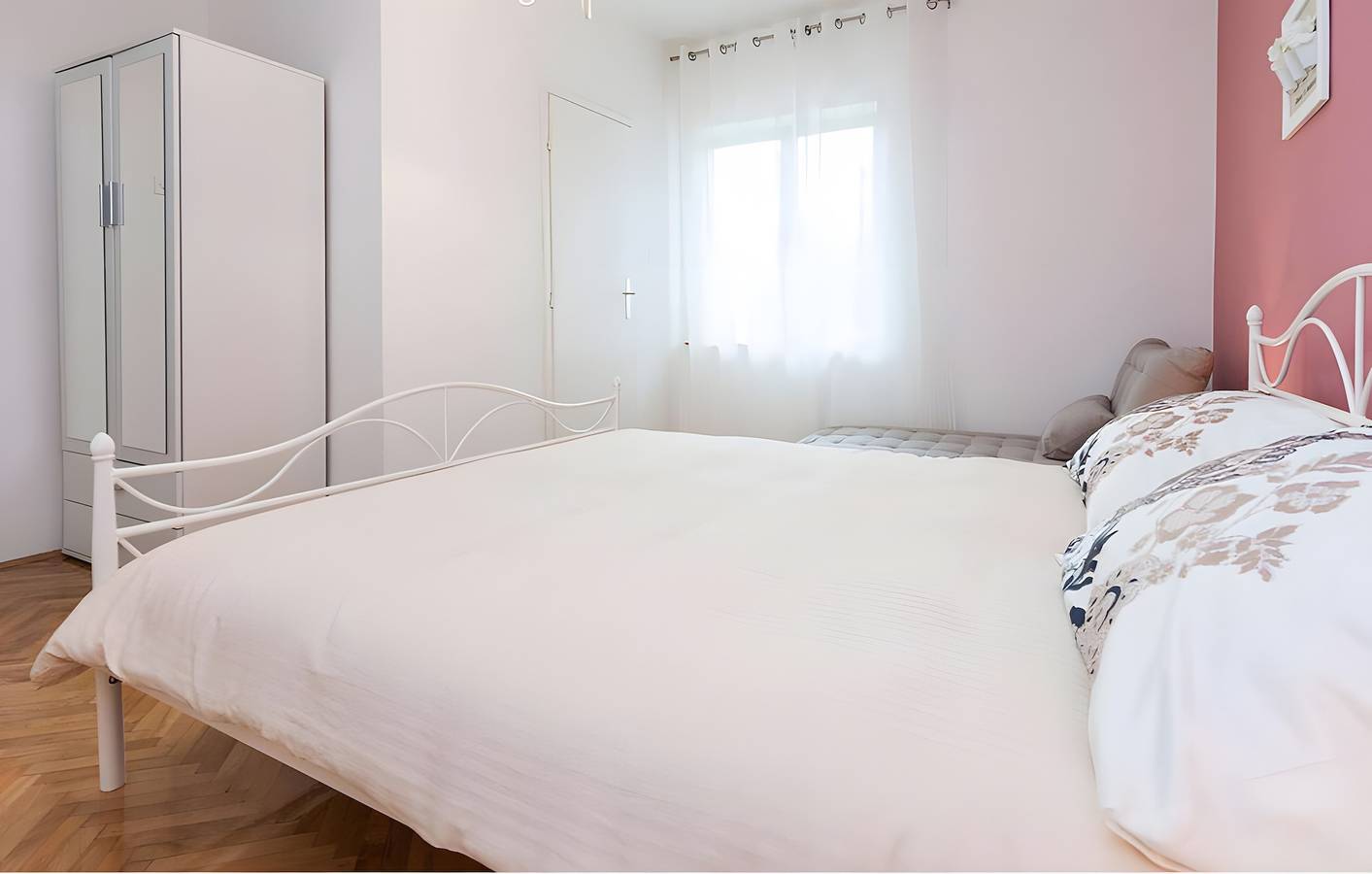 Cały apartament, Apartament wakacyjny dla 9 osób z ogród in Bibinje, Zadar