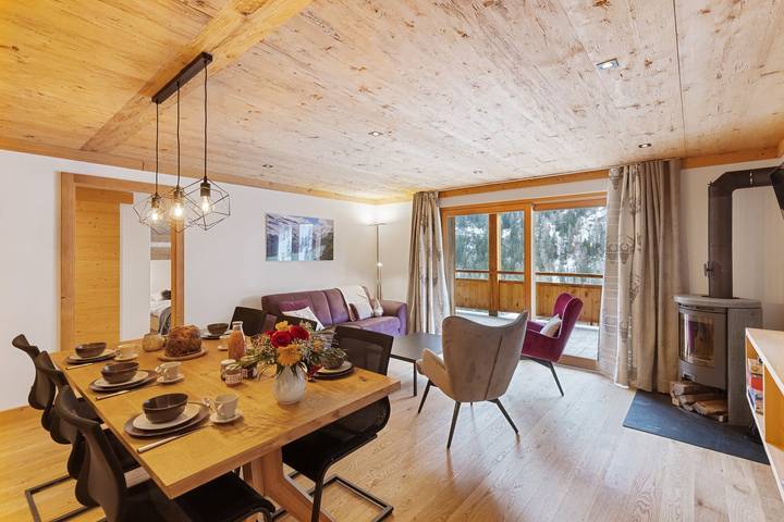 Gîte pour 5 personnes, avec balcon/terrasse et balcon, animaux acceptés dans Grimentz - 4