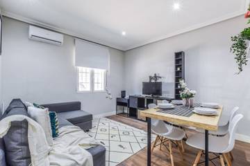 Apartamento para 8 Personas en Atocha, Madrid, Foto 1