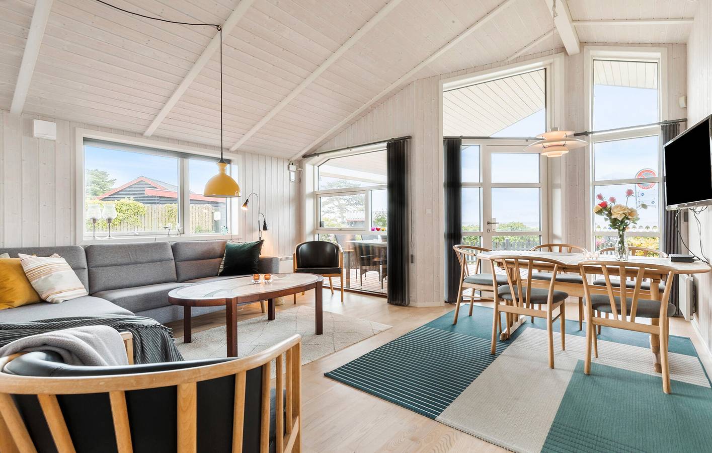 Ferienhaus für 5 Personen mit Terrasse in Følle Strand, Süddjursland