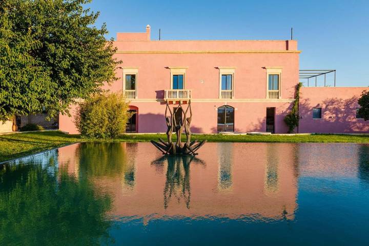 Casa vacanza per 24 persone, con Giardino e Piscina a Novoli
