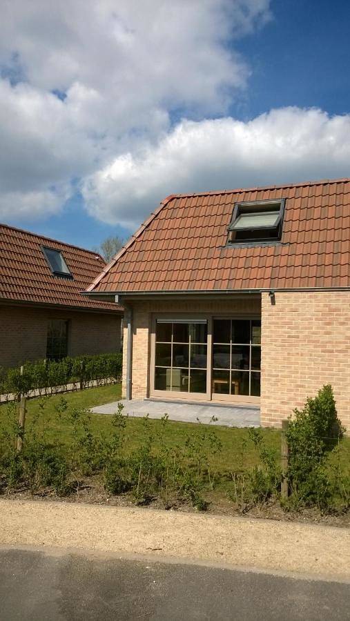 Vakantiepark voor 4 personen, met Terras en Tuin aan de Belgische Kust