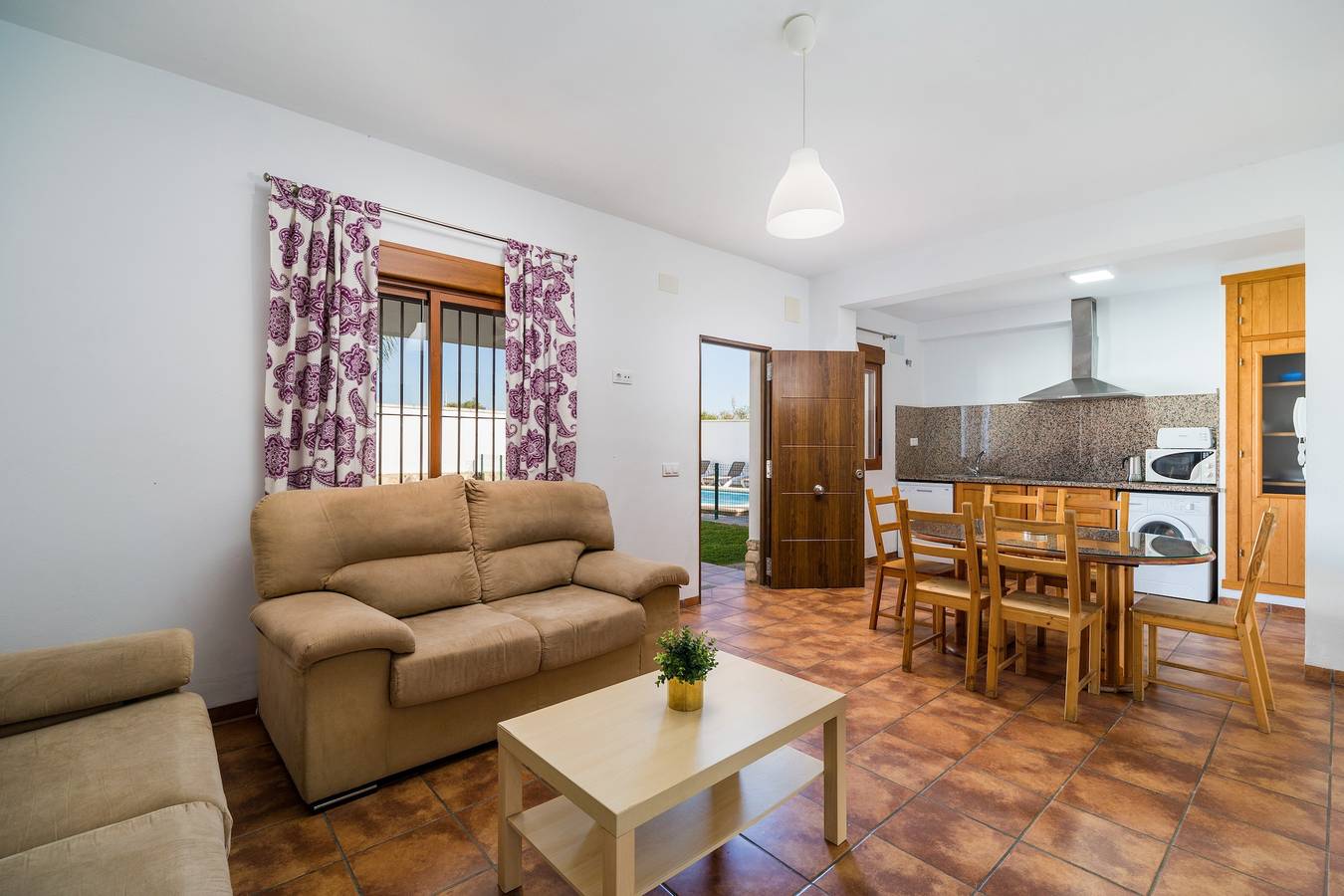 Casa vacanze "Villa Ca1" con piscina, giardino, terrazza e Wi-Fi in Conil de la Frontera, Costa de la Luz