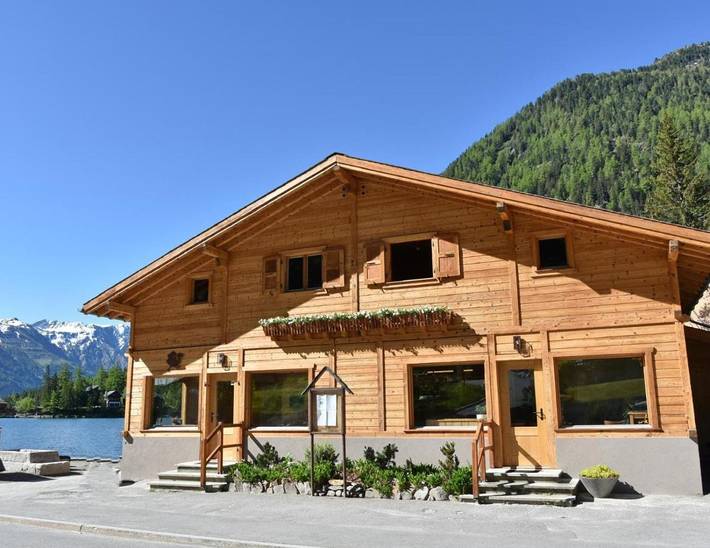 Chambre d’hôte pour 2 personnes, avec Terrasse dans Champex-Lac