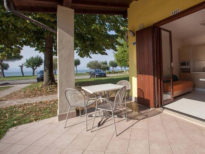 Camping The Garda Village - Bungalow 4 personen - Bilo Comfort in Rivoltella del Garda, Sirmione