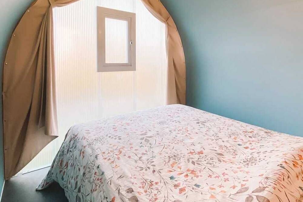 Zecamping 3* piscine chauffée toboggans locatif 12m2 2 pers in Surgères, Rochefort und Umgebung