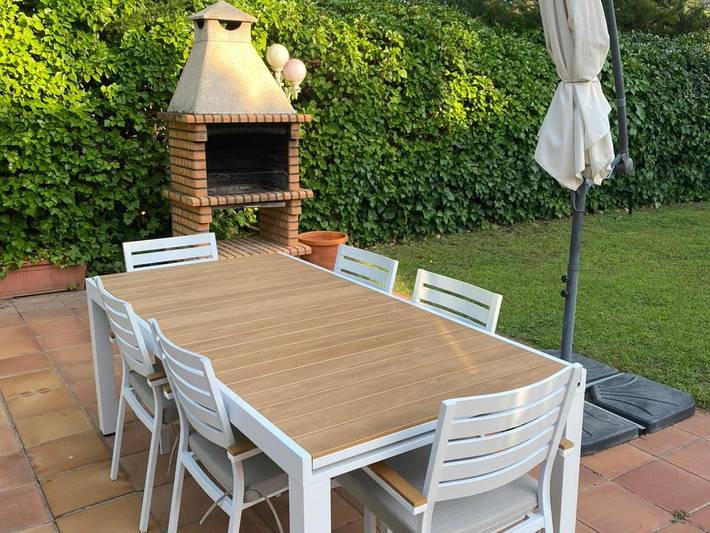 Location de vacances pour 6 personnes, avec jardin et piscine à Santa Cristina d'Aro - 2