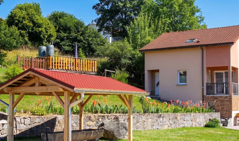 Maison de vacances pour 10 personnes, avec Balcon/Terrasse et Terrasse ainsi que Jardin et Vue sur le lac à Gérardmer