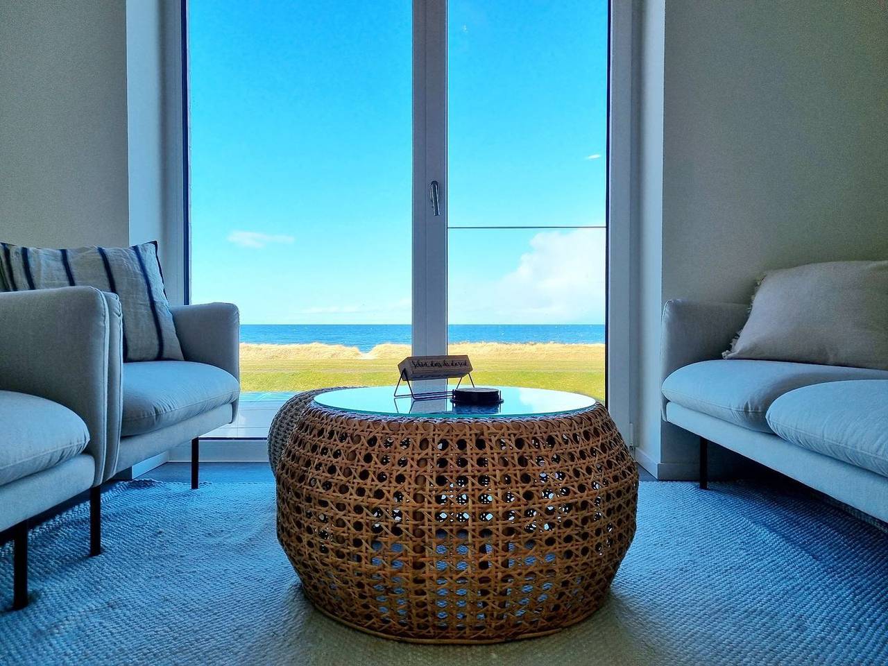 Ganze Wohnung, Ostsee Ferienwohnung Surfside - Meerblick aus jedem Fenster in Kalifornien (Ostsee), Schönberg