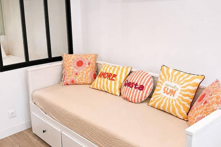 Entire apartment, Chez Aurel et Ju in Tournon-sur-Rhône, Tournon-sur-Rhône region