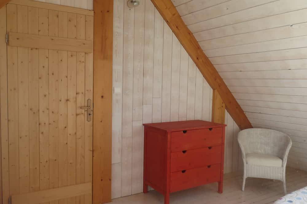 Hübsches und sehr gemütliches Holzhaus in Roscanvel, Iroise