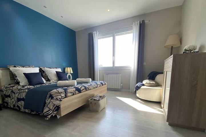 Location de vacances pour 10 personnes, avec jardin à OMS (homonymie) - 3