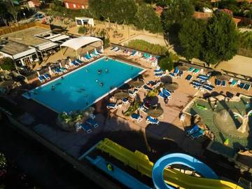Mobil home pour 6 personnes, avec bassin pour enfant à Torreilles