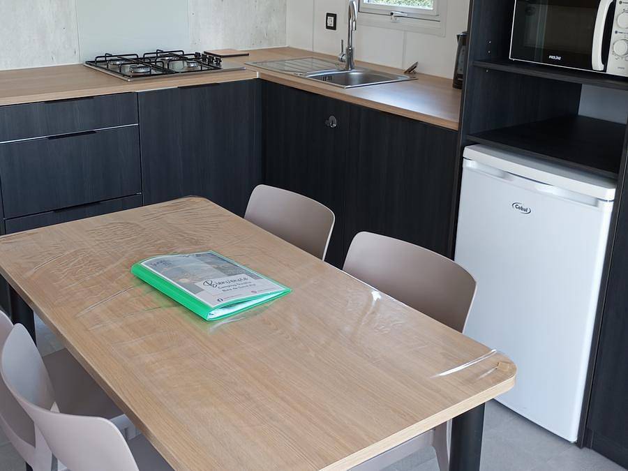 Camping Sunêlia la Baie de Saint Pol - Mobilhome 4 personas - Prestige - 2 habitaciones - 26m² - Francia in Saint-Pol-de-Léon, Ceinture Dorée