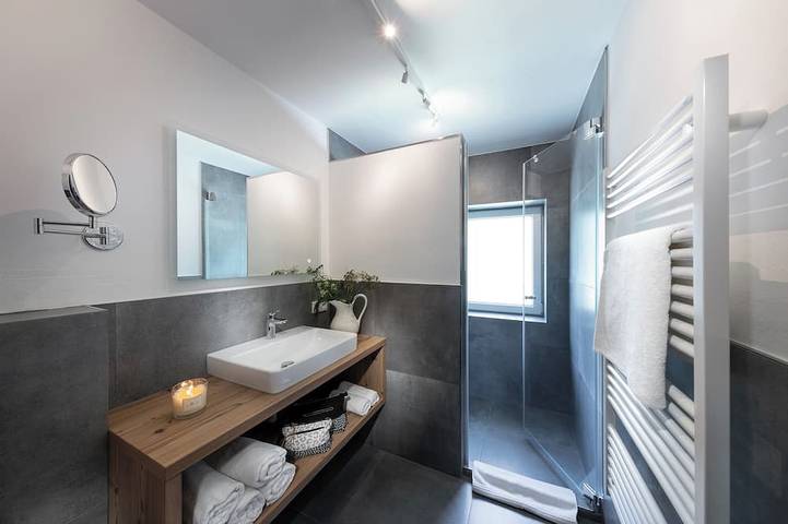 Ganze Wohnung, Hochwertiges Familienapartment mit Bergblick | Nähe Zell am See-Kaprun in Steindorf (Niedernsill), Niedernsill