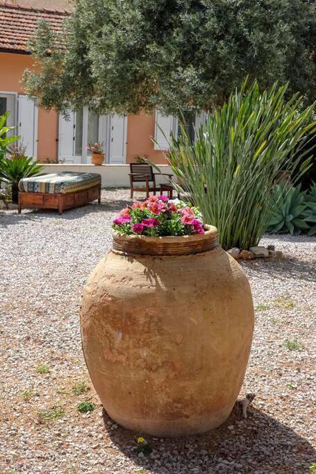 Location de vacances pour 8 personnes, avec vue et jardin à Porticello - 3