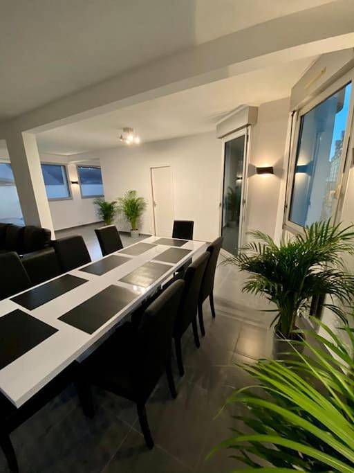 Gîte pour 5 personnes, avec terrasse à Cusset - 2