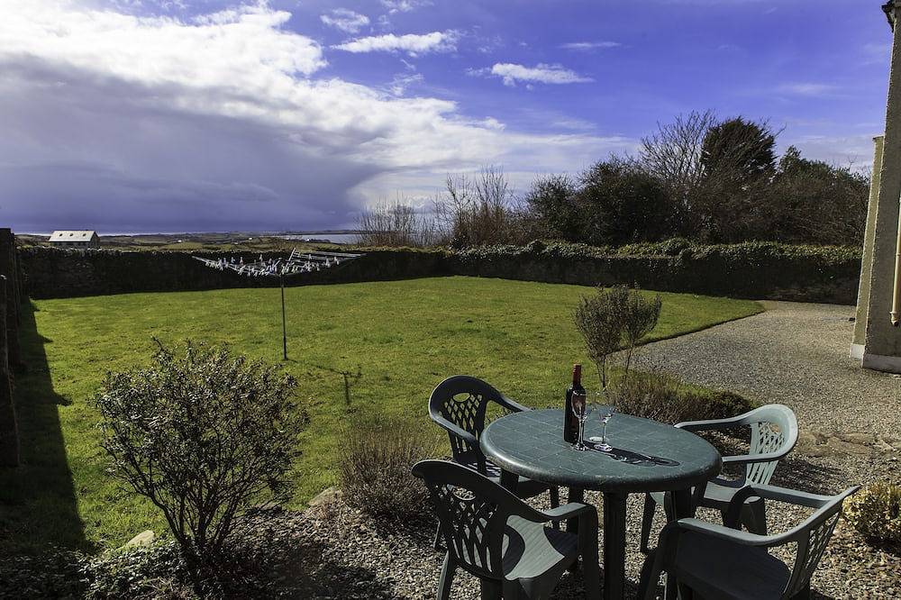 Ganze Wohnung, Das Snug-2Bed Apt bietet Platz für 4 Personen mit herrlichem Meerblick direkt am Wild Atlantic Way in Donegal, County Donegal