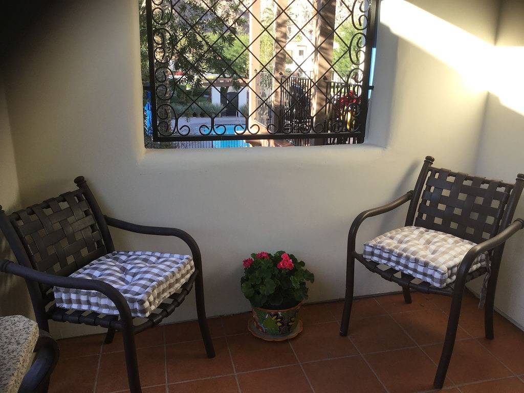 Ganze Wohnung, Neue Auflistung! Frisch renoviert, makellos, fröhlich und hell. in La Quinta (CA), Coachella Valley