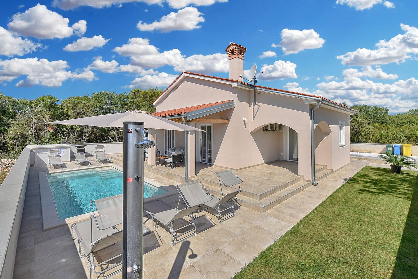 Villa für 6 Personen mit Terrasse in Rakalj, Südküste Istrien