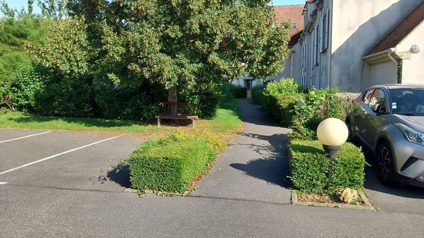 Gîte pour 4 personnes, animaux acceptés à Villeneuve-Saint-Denis - 4