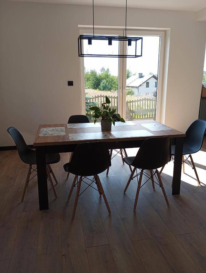 Three-Bedroom Townhouse in Swoszowice, Krakau