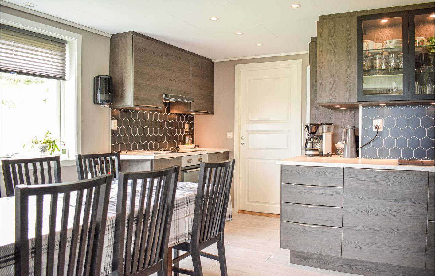 Ferienhaus für 9 Personen mit Terrasse in Vindafjord