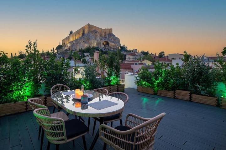 B&b per 3 persone, con Balcone e Panorama a Atene Centro