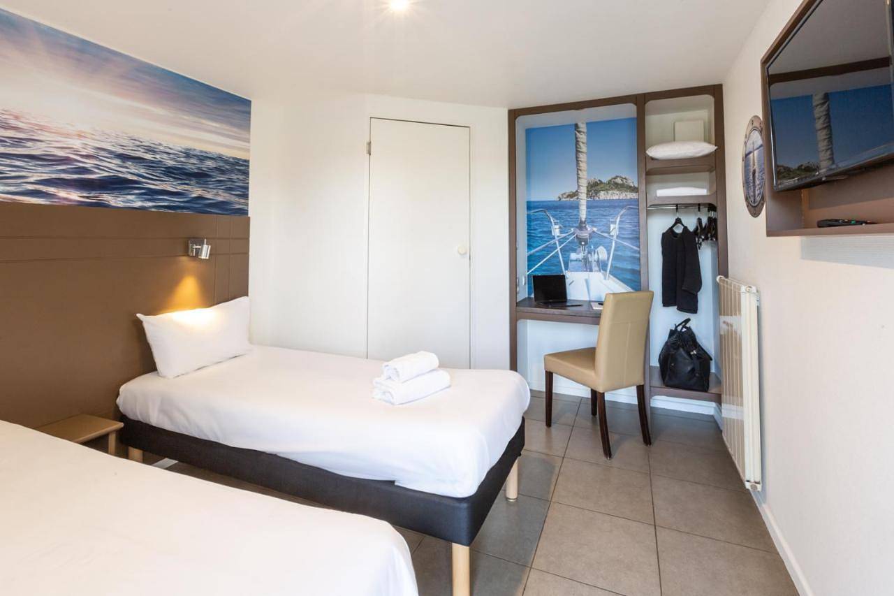 Double Room in Terrasson-Lavilledieu, Périgord Noir