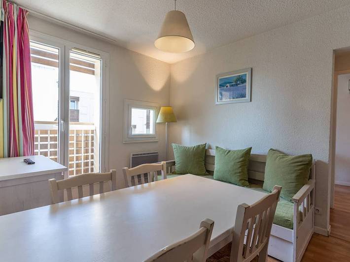Gîte pour 6 personnes, avec piscine à La Londe-les-Maures - 2