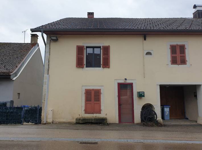 Gîte pour 7 personnes, animaux acceptés dans Lac de Bonlieu - 2